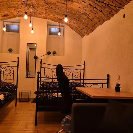 Apartman Artystyczne #2 *